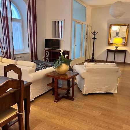 Апартаменти Loft With Private Parking Трієст Екстер'єр фото
