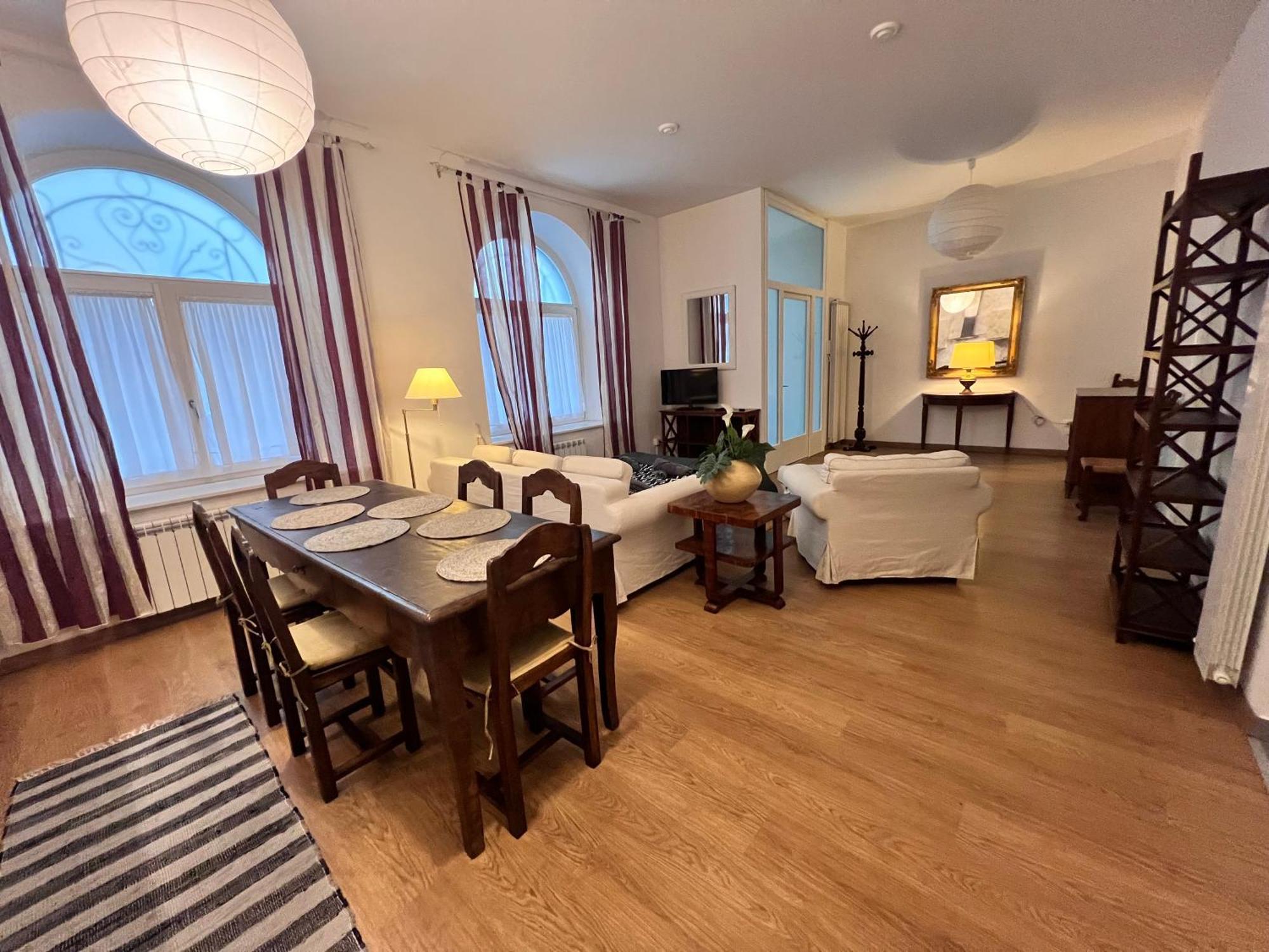 Апартаменти Loft With Private Parking Трієст Екстер'єр фото