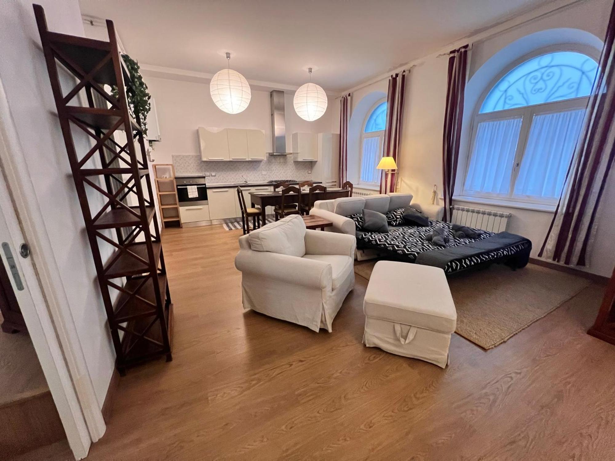 Апартаменти Loft With Private Parking Трієст Екстер'єр фото