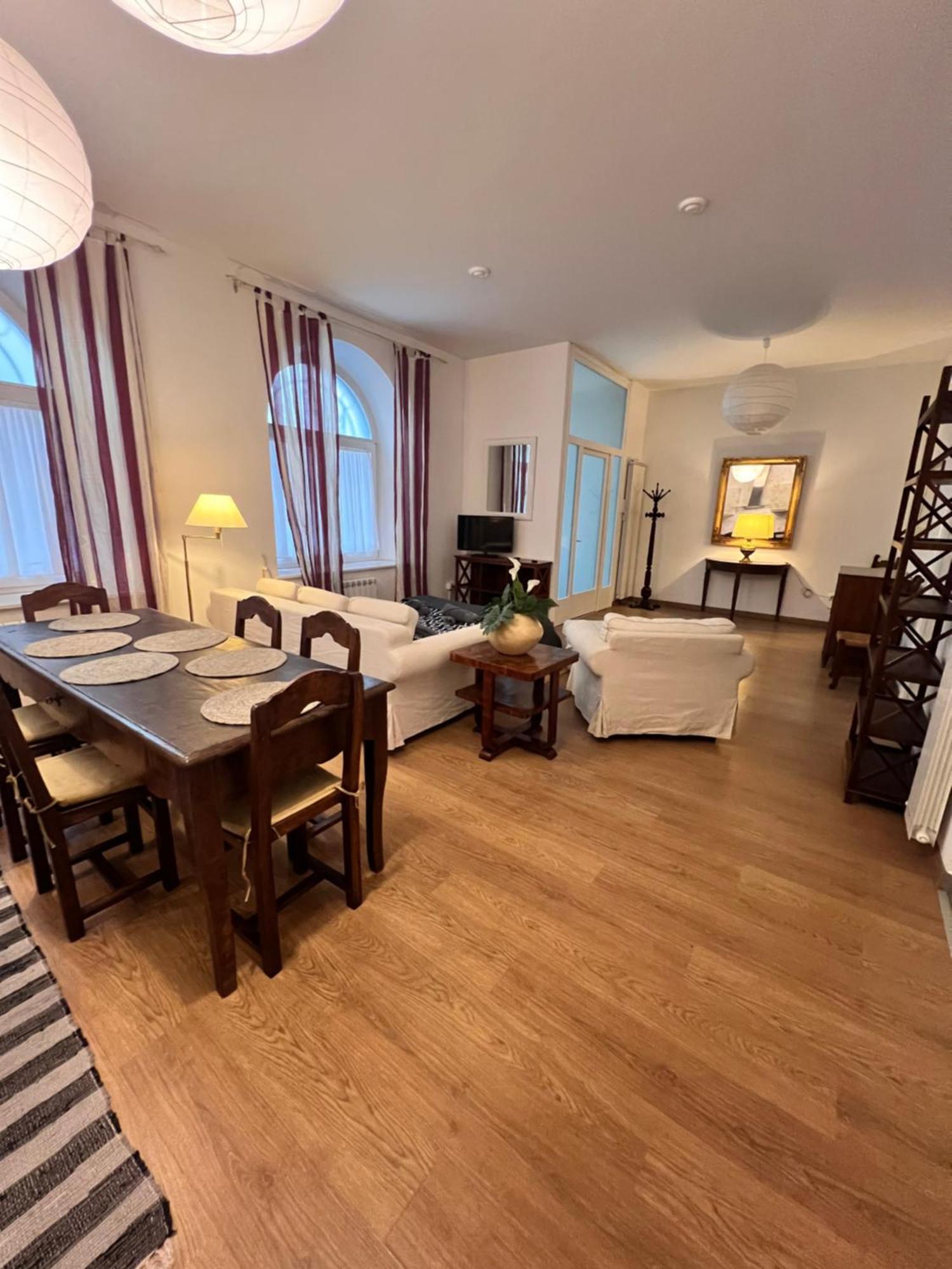 Апартаменти Loft With Private Parking Трієст Екстер'єр фото
